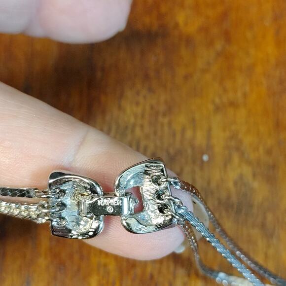 Napier Three Strand Silver Colored Chain Necklace‎ - Picture 5 of 6